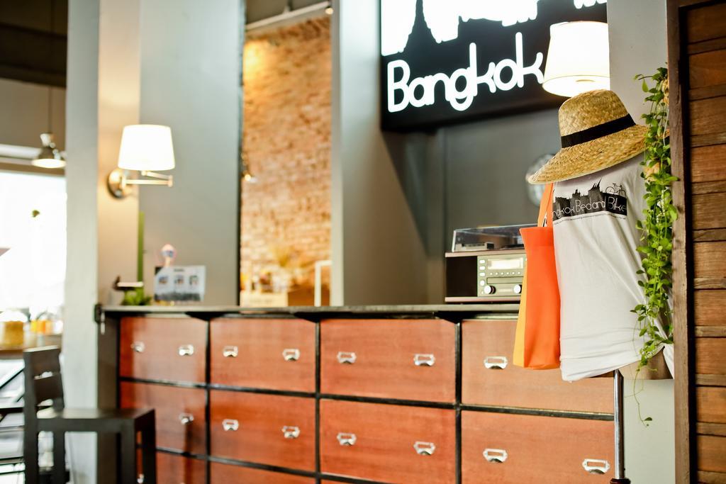Hostel Bangkok Bed And Bike Exterior foto